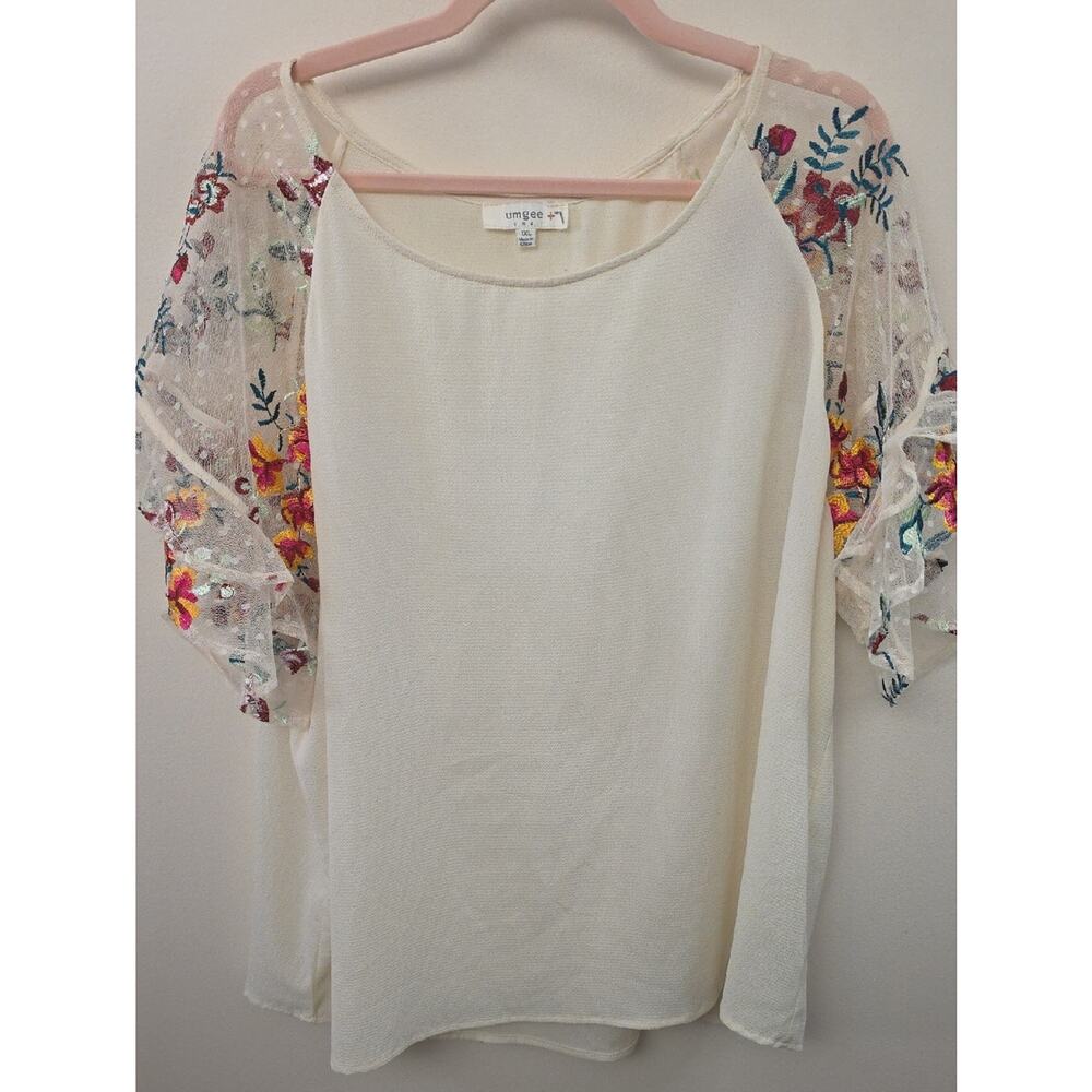 Umgee Boho Cream Blouse with Colorful Embroidered Sheer Sleeves SZ 1X - Picture 2 of 5